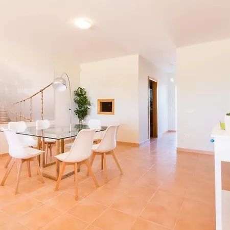 Villa Villa T3 Com Jardim Vila Sagres M8