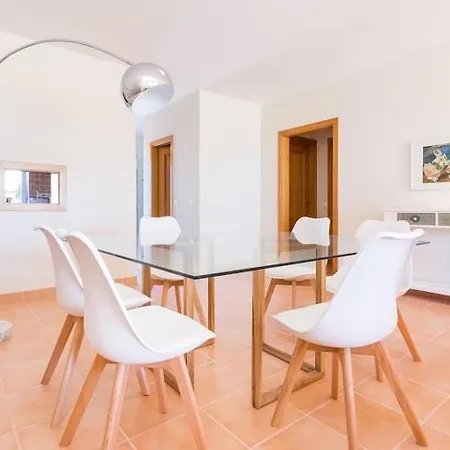 Villa T3 Com Jardim Vila Sagres M8 Villa *